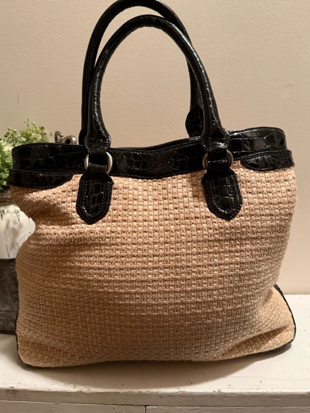 Cole Haan Beige Woven Tote with Black Faux-Croc Trim EUC - Picture 4 of 10